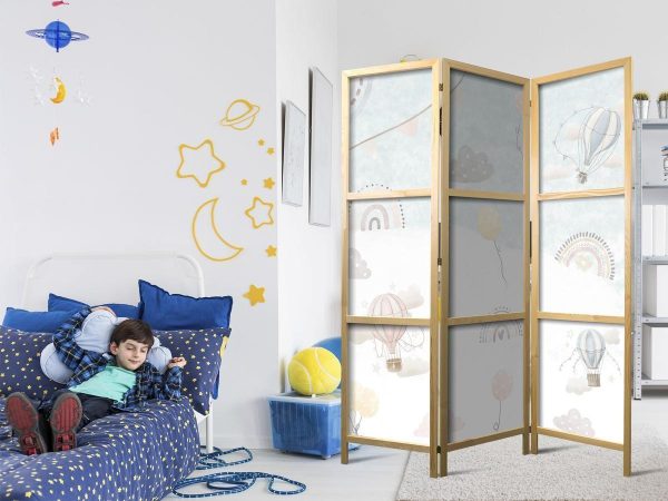 Paravent japonais - Balloons in the Sky - Balloons in Pastel Colors Flying Through a Cloudy Sky - Among Rainbows and Stars