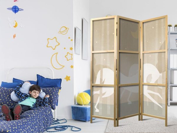 Paravent japonais - Moonlit Steeds - Horses galloping among trees on a starry night