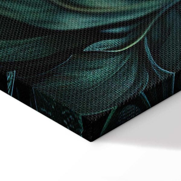 Tableau - Dark Green Victorian Leaves: Botanical Carved Composition