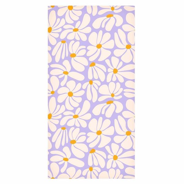 Tapisserie murale - Cute Creamy Little Flowers - Small flowers with creamy - wind-blown petals on a blue background
