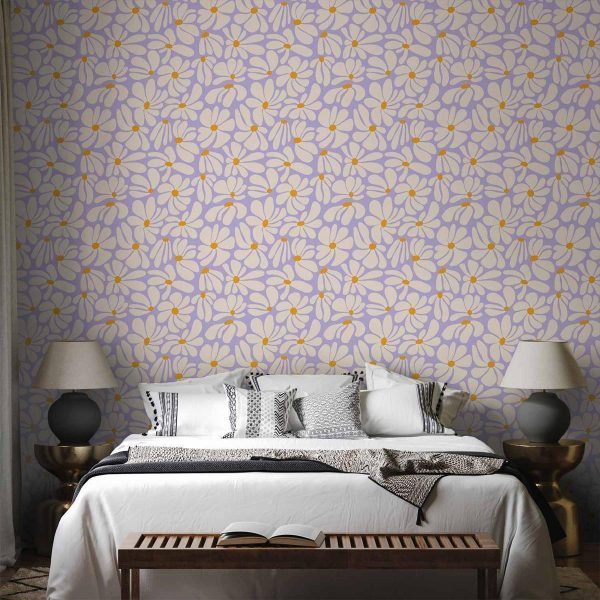 Tapisserie murale - Cute Creamy Little Flowers - Small flowers with creamy - wind-blown petals on a blue background